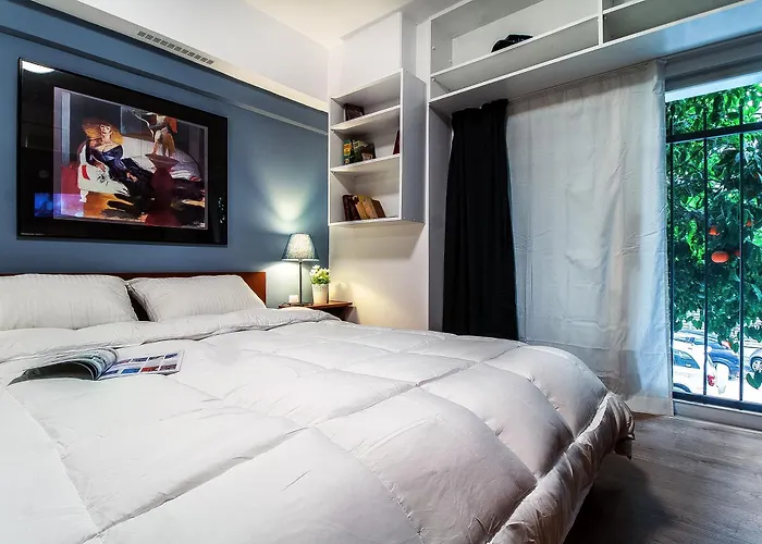 Cozy Apartment In Athens 3 Km From Acropolis, 5Km Form The Beach