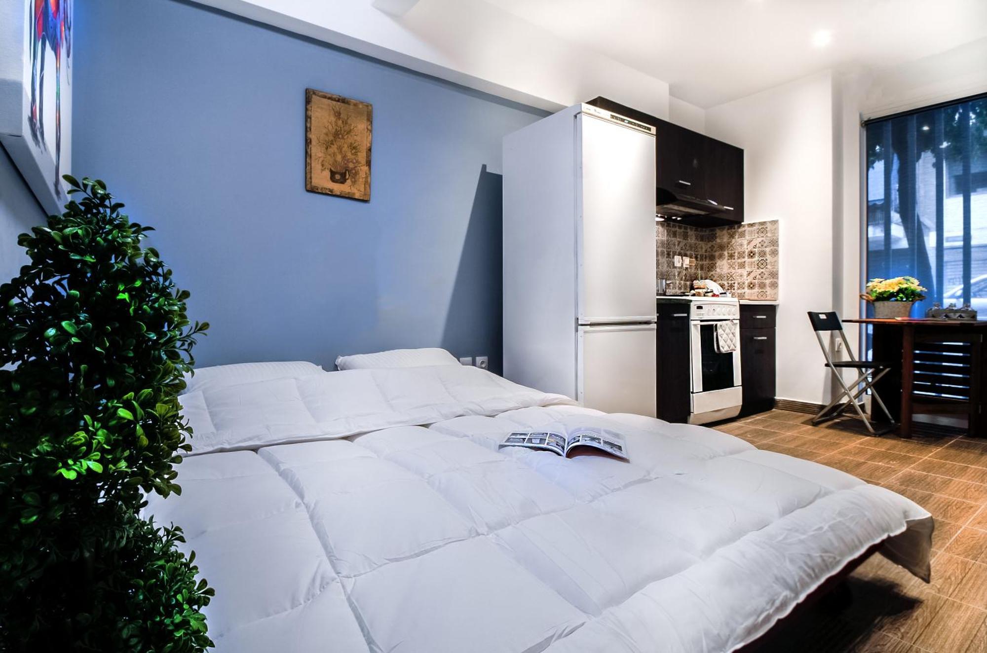 Cozy In 3 Km From Acropolis, 5km Form The Apartment Athens